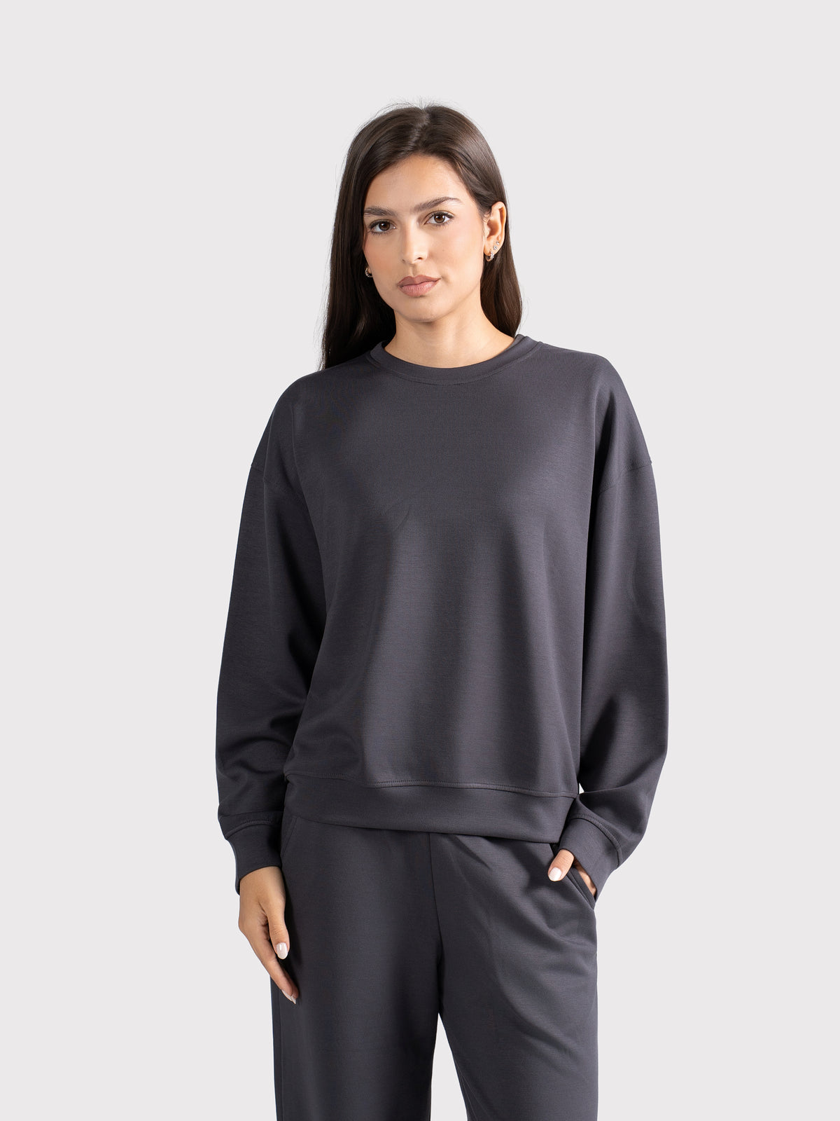 BREATHABLE CREWNECK GREY