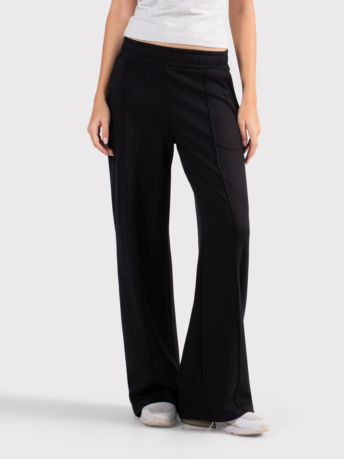 BREATHABLE PLEATED WIDE LEG PANTS BLACK