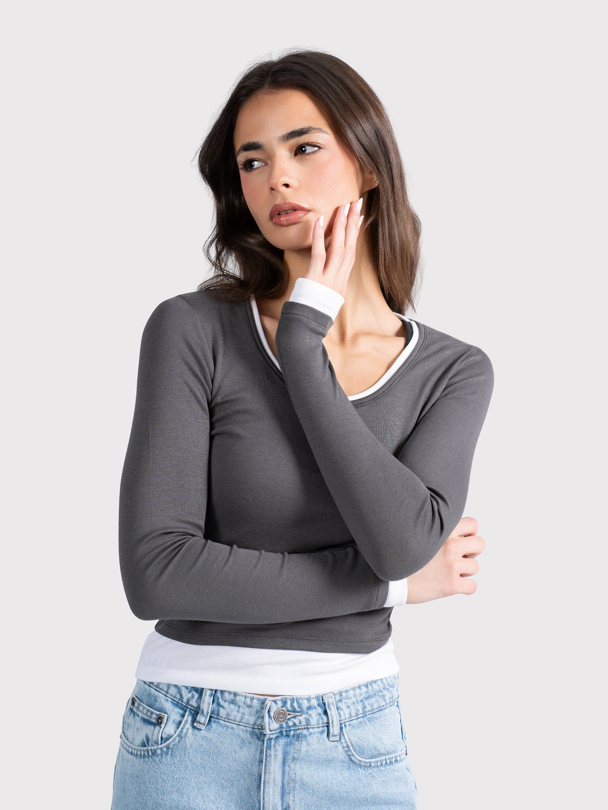TWO TONE LONG SLEEVE TEE DARK GRAY