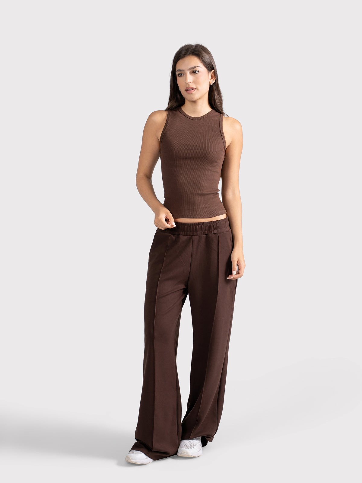 CREWNECK TANK TOP BROWN