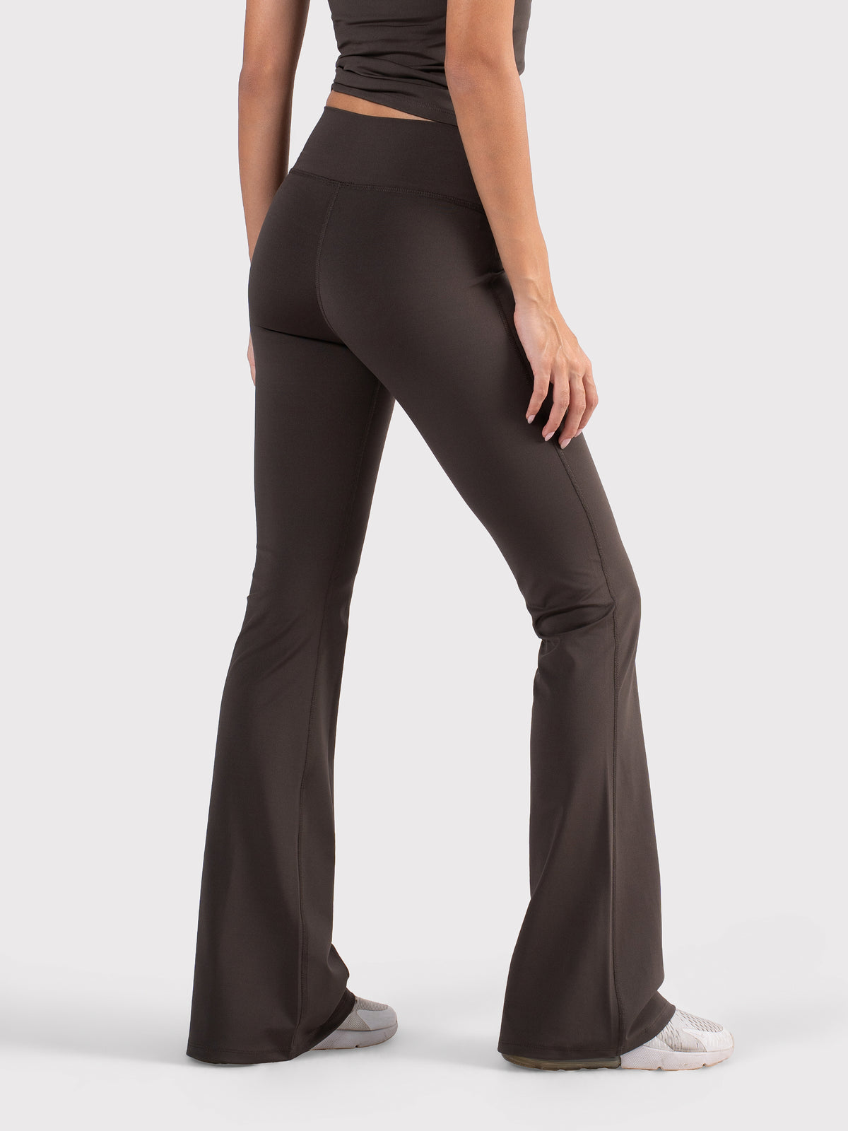 MOVE CROSSOVER YOGA PANTS BROWN
