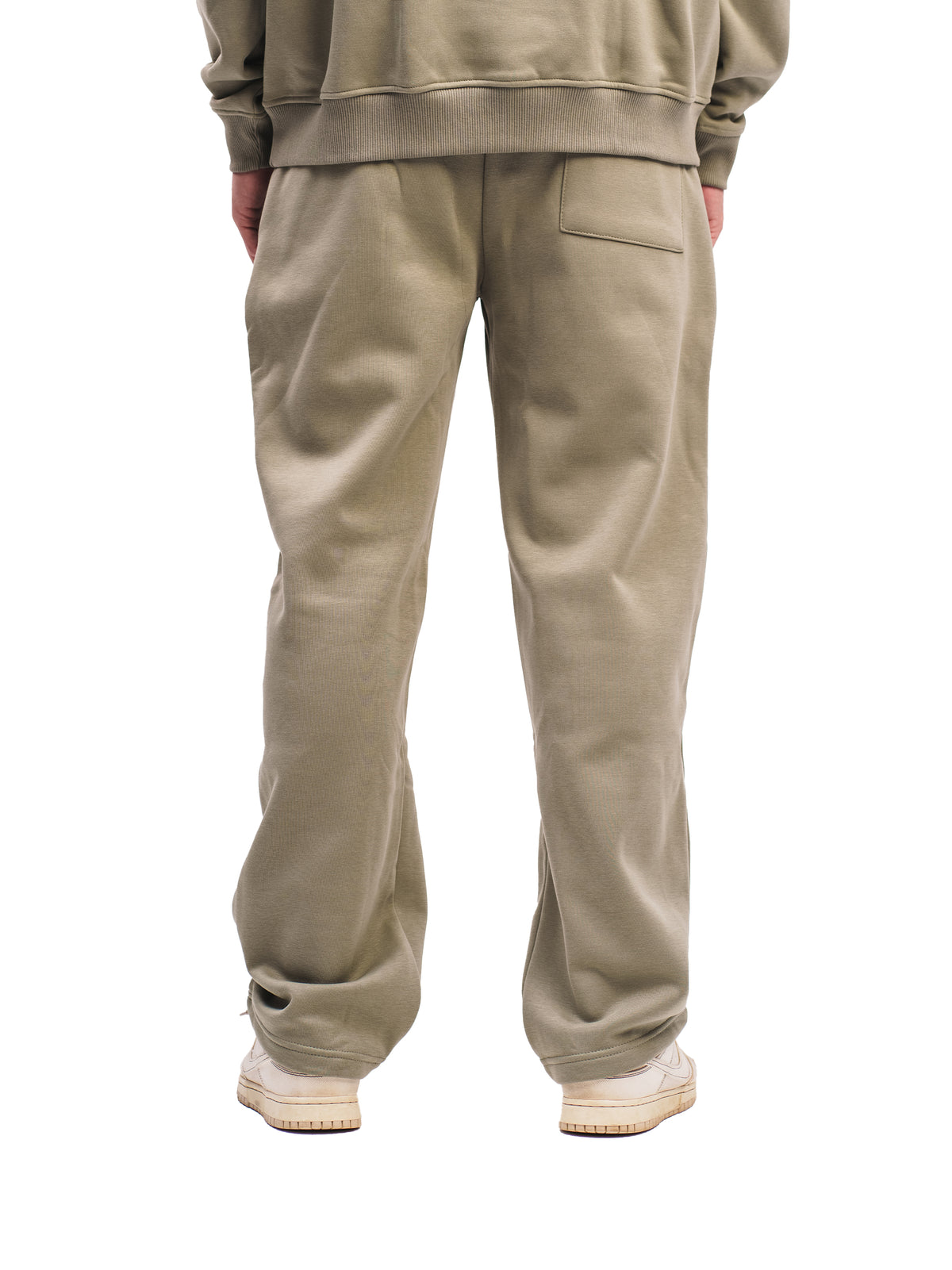 STRAIGHT LEG SWEATPANTS