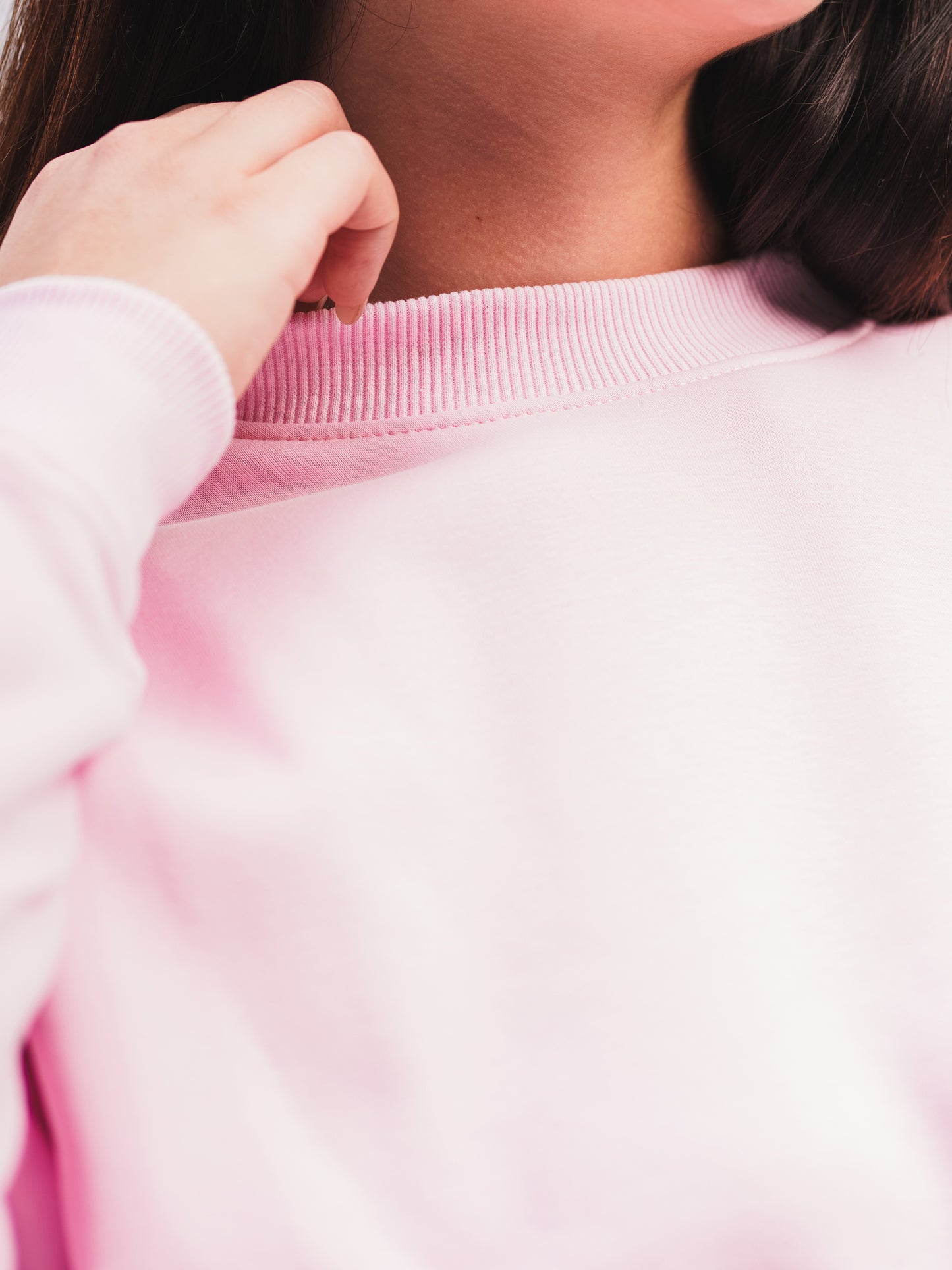 BABY PINK CREWNECK