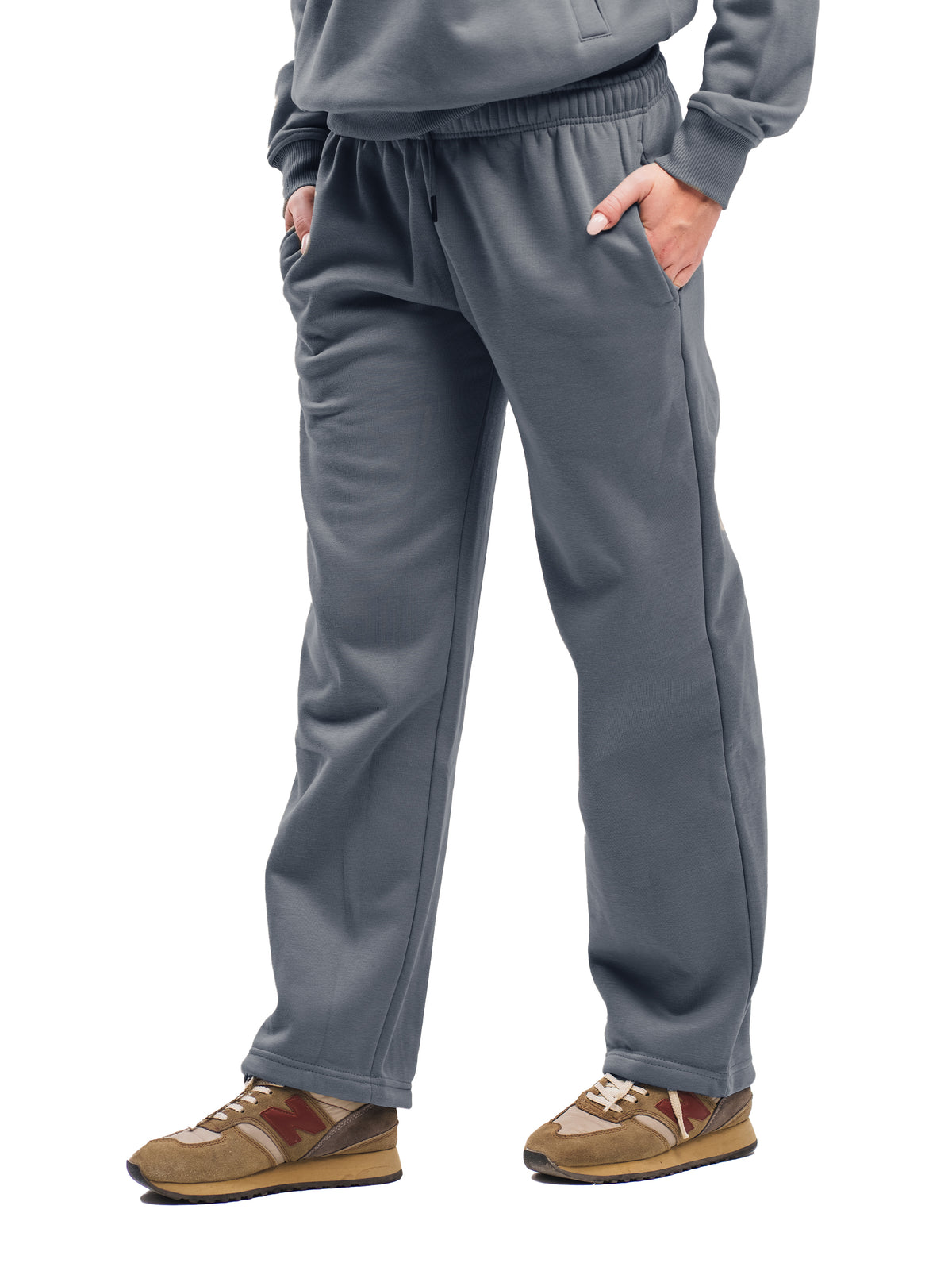 STRAIGHT LEG SWEATPANTS