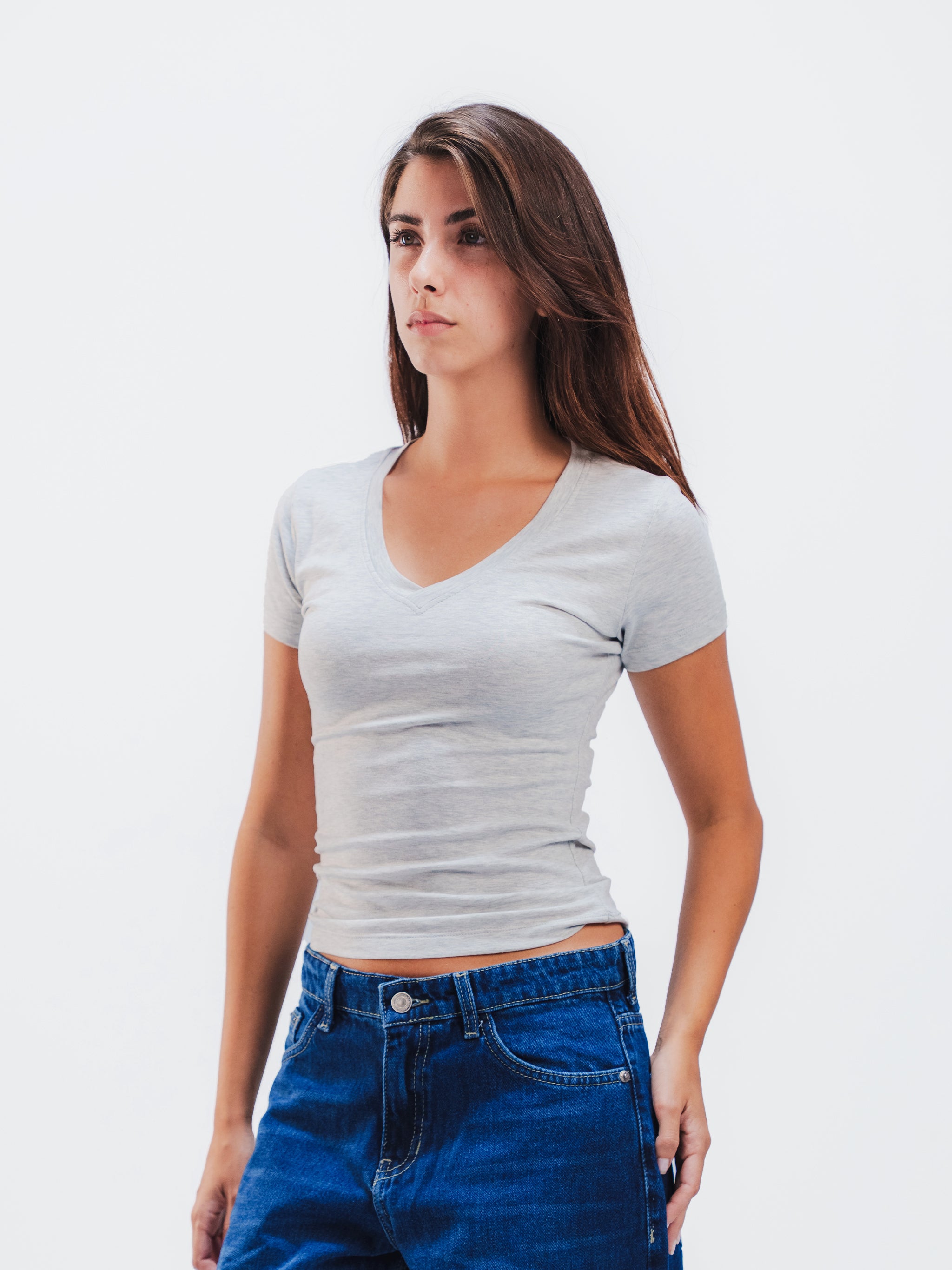 CLOUD GREY V-NECK SHORT SLEEVE TOP