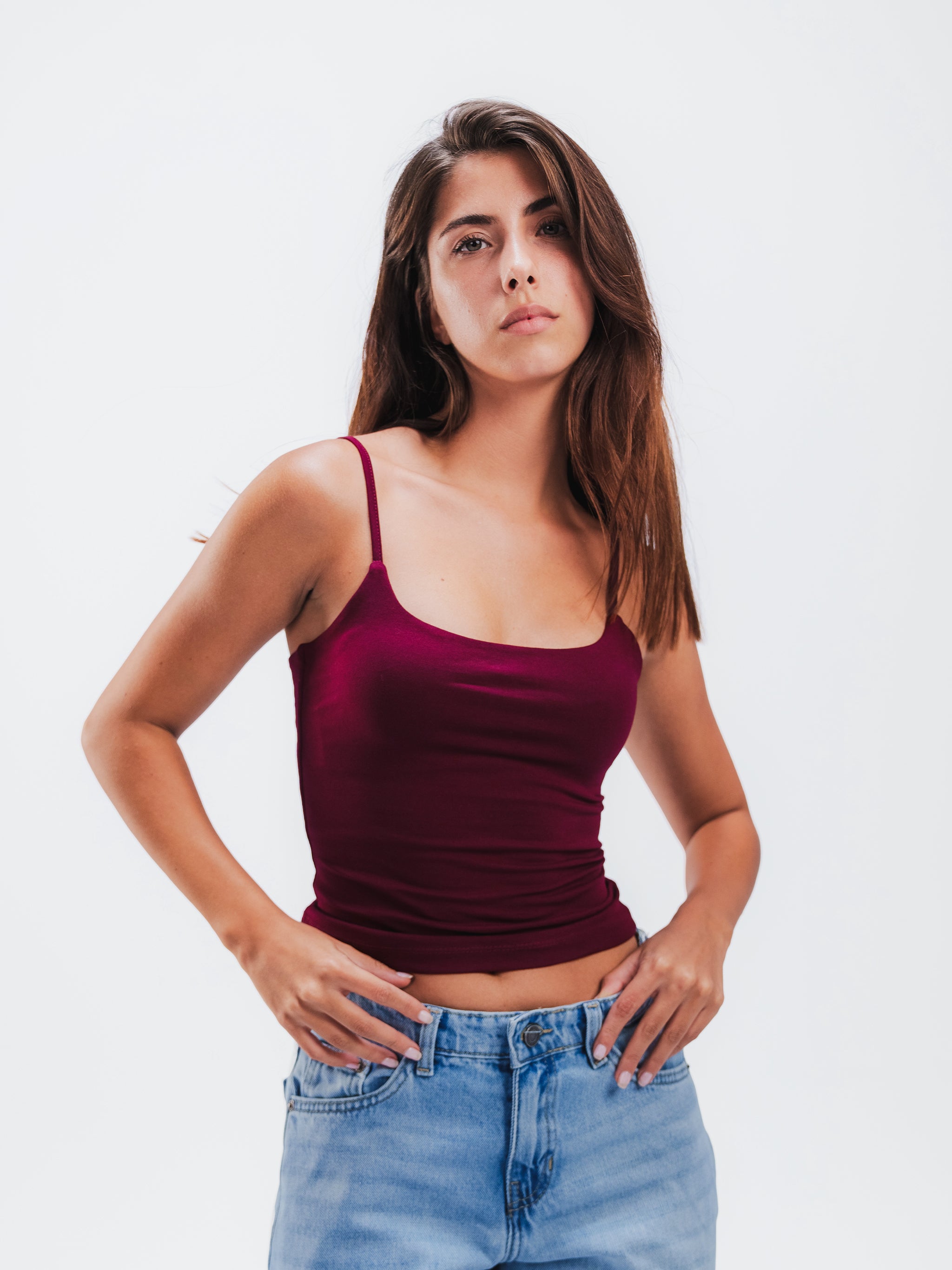 BURGUNDY SPAGHETTI STRAP TOP
